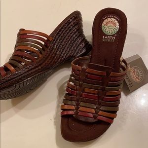 New with tag Earth Spirit women’s sandal